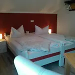 波森多夫兰德酒店 3*